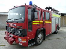 fire engine with 4 wheel drive and winch 4 sale for private fire services